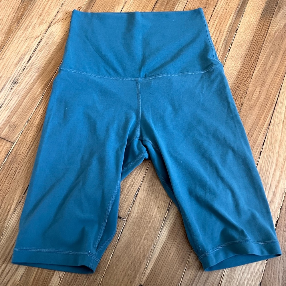 lululemon Align™ Super-High-Rise Short 10"